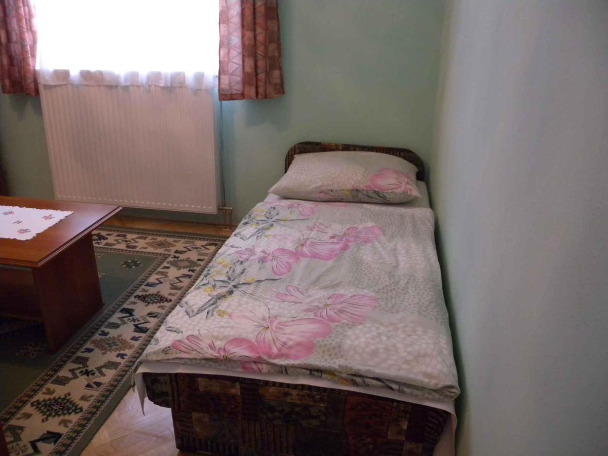 Apartment In Fonyod/Balaton 18580 Buitenkant foto